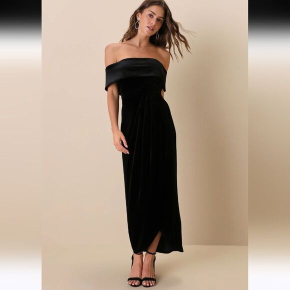 NWT Lulu's I'm Enchanted Black Velvet Off-the-Shoulder Maxi Dress Size XL - Picture 3 of 14